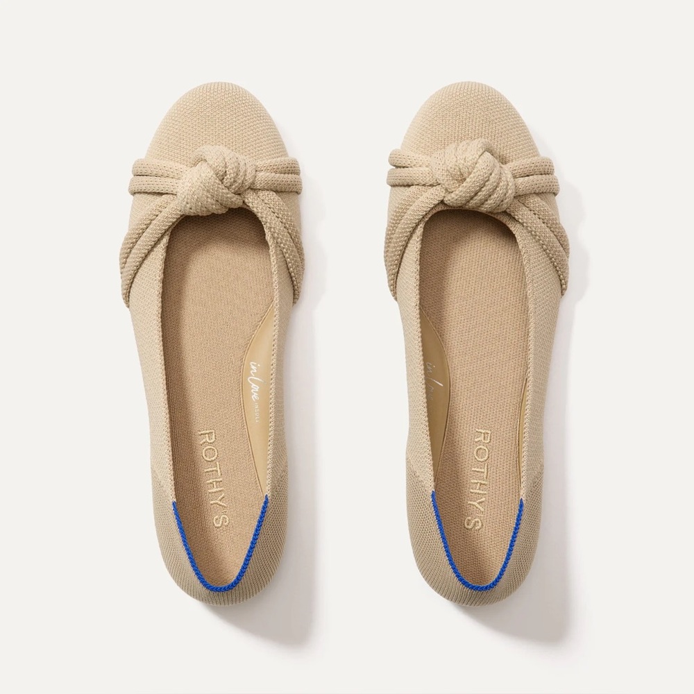 Rothy's Knot Flat in Ecru. Size 8.5. NWT